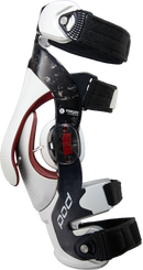 Pod K8 3.0 Knee Brace Carbon (Right Only)